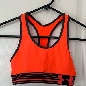 🆕Under Armour Bra- 11.5 inches across